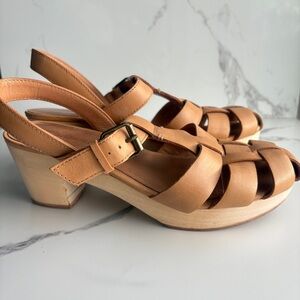 Madewell sz 6.5 The Fisherman Sandal Clog Tan camel Leather Platform Buckle